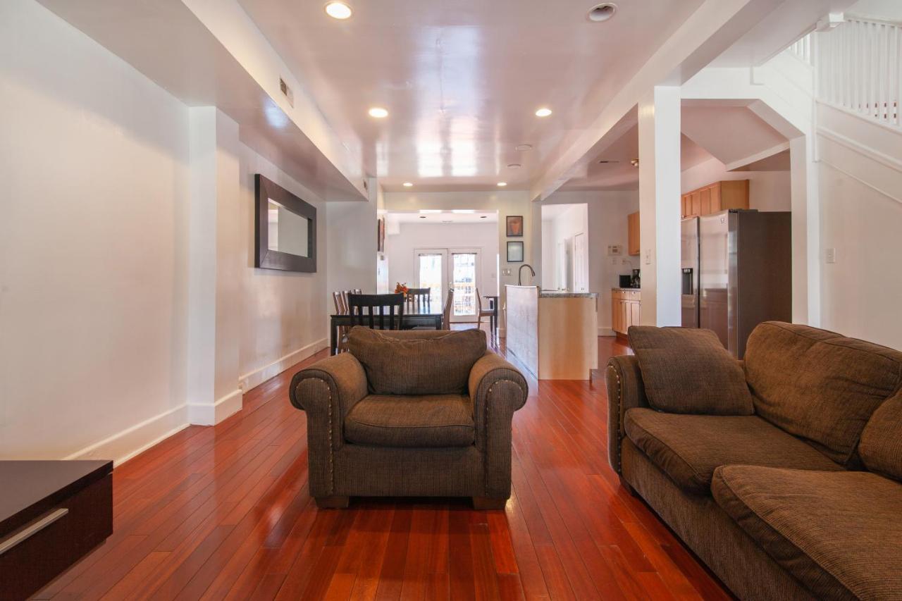Apartamento Spacious, Relaxing, 4 Bd 3.5 Ba In Petworth! *