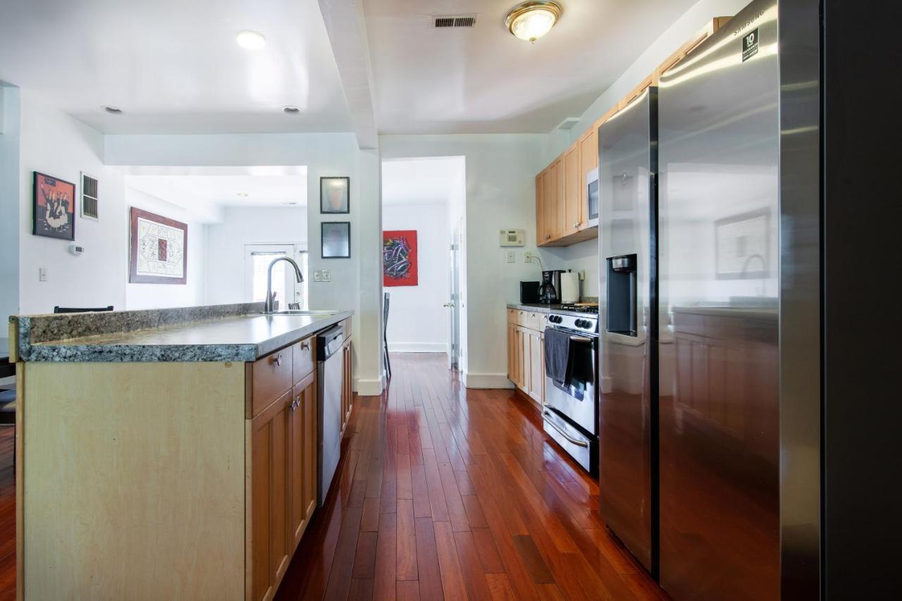 Apartamento Spacious, Relaxing, 4 Bd 3.5 Ba In Petworth! *