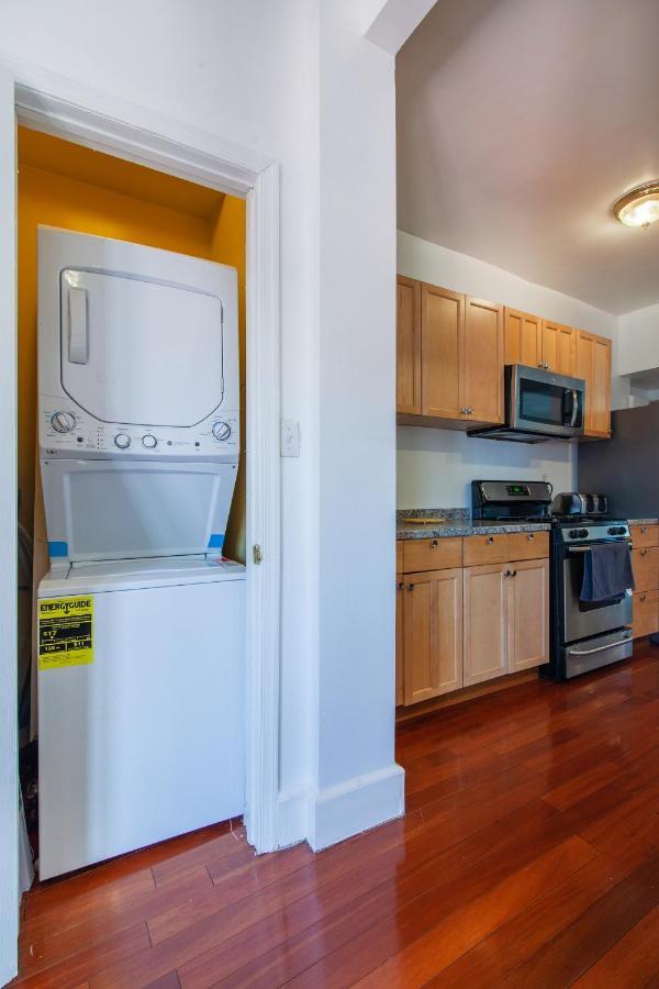Apartamento Spacious, Relaxing, 4 Bd 3.5 Ba In Petworth! Washington